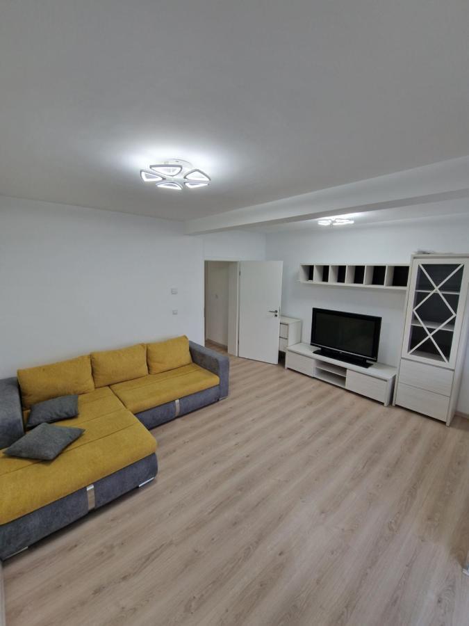 San Casa Apartment Себеш Экстерьер фото