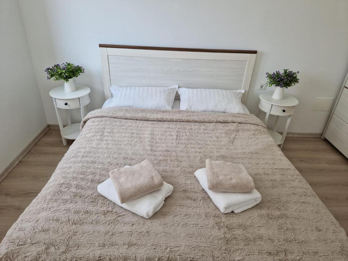 San Casa Apartment Себеш Экстерьер фото